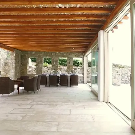 Aleoma Hotel